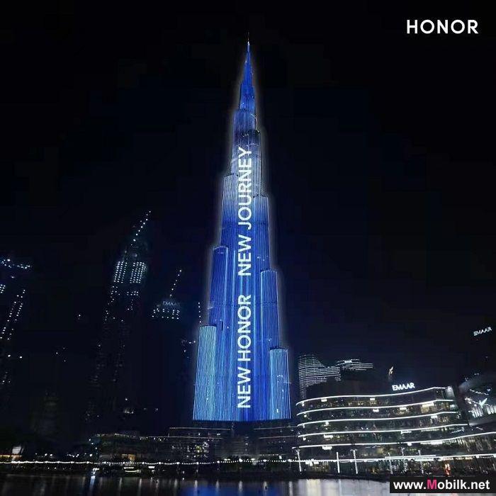 HONOR تُضيء برج خليفة في دبي إعلاناً لبدء رحلتها الجديدة لتصبح علامة تجارية رائدة في عالم التكنولوجيا مع منتجات استهلاكية متطورة وعملية لدولة الإمارات العربية المتحدة