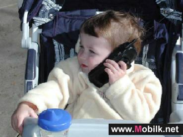 Cell phones may present health risks for kids